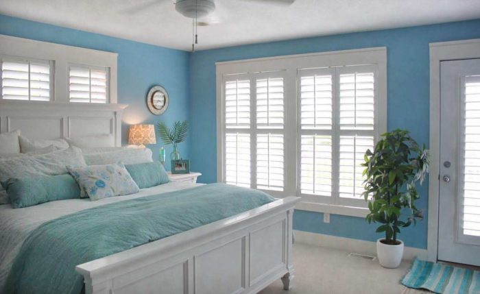 Photo Credit : Rochelle-Turquoise Lifestyle Plantation shutters in a bedroom
